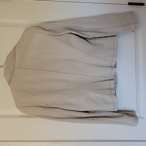 Harve Benard Linen Suit - Picture 6 of 7